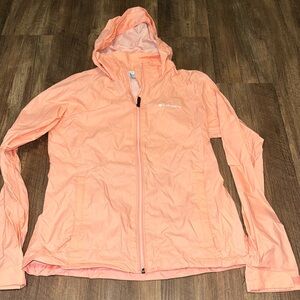 Columbia Women’s Lightweight Rain Jacket, peach size S